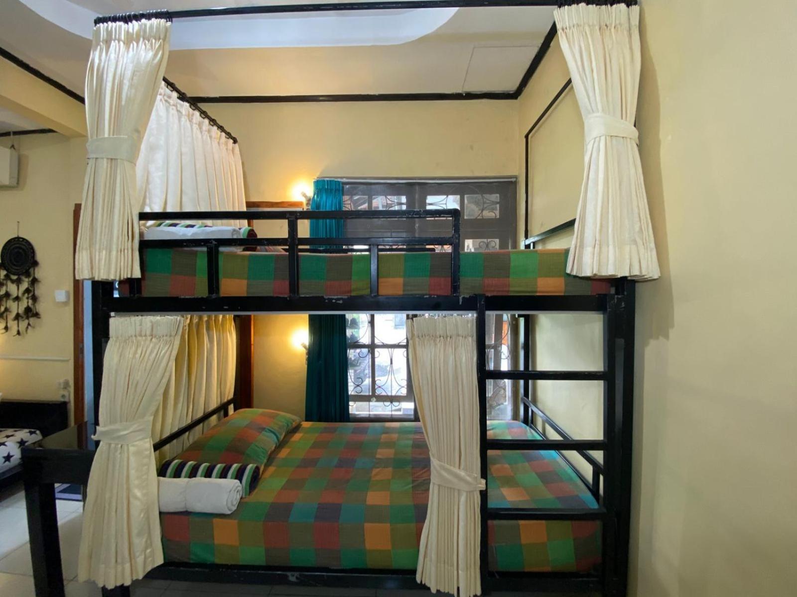 Coliving Bali Sweet Home Kost Lengkap Di Tabanan Kota Habitación foto